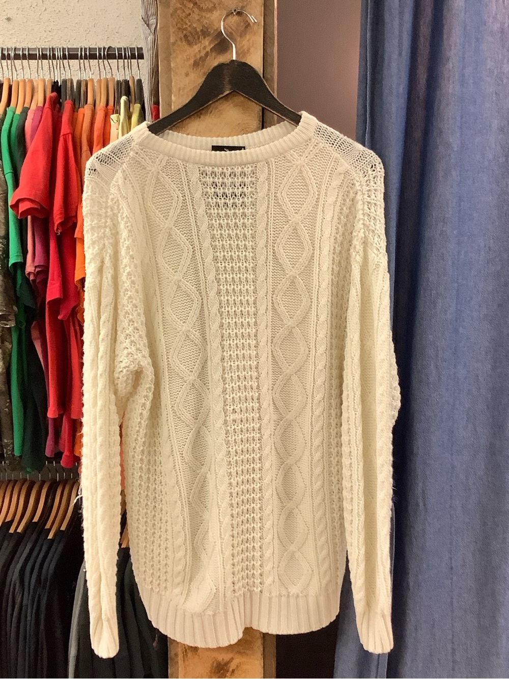 Vintage Cream Cable-Knit sweater
